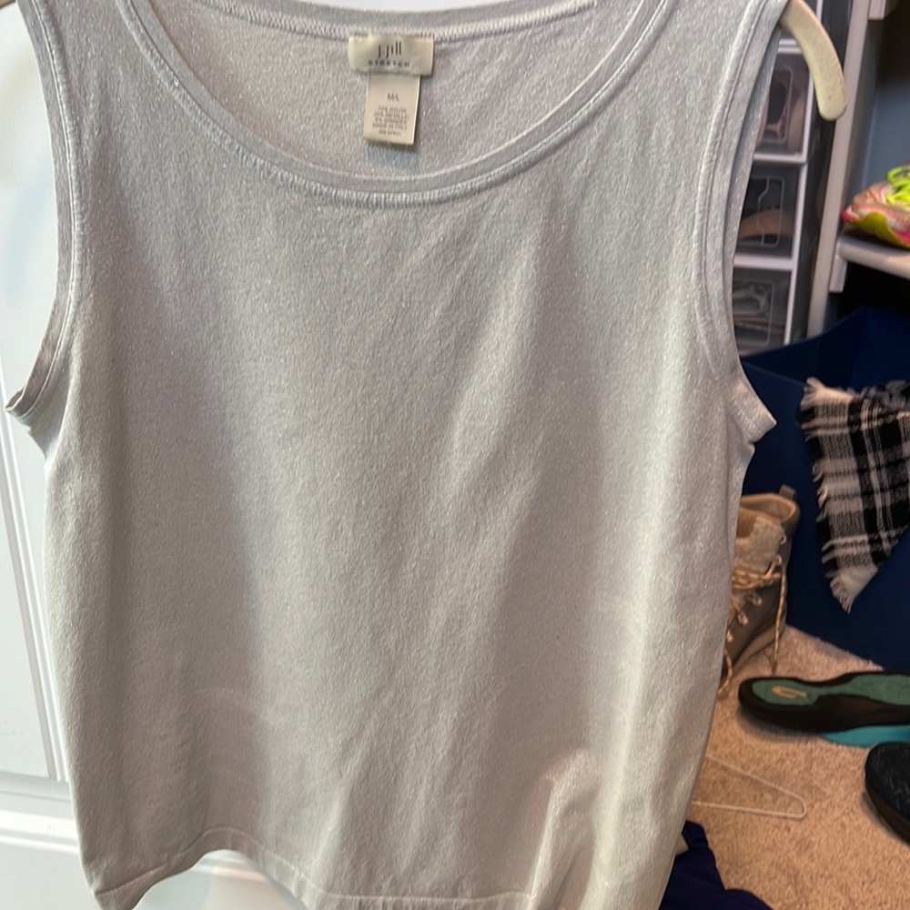 Jill silver metallic tank